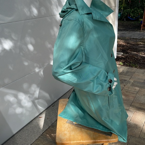 Capelli raincoat - Picture 2 of 7